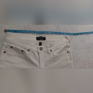 Banana Republic White Jeans size 26/ 2